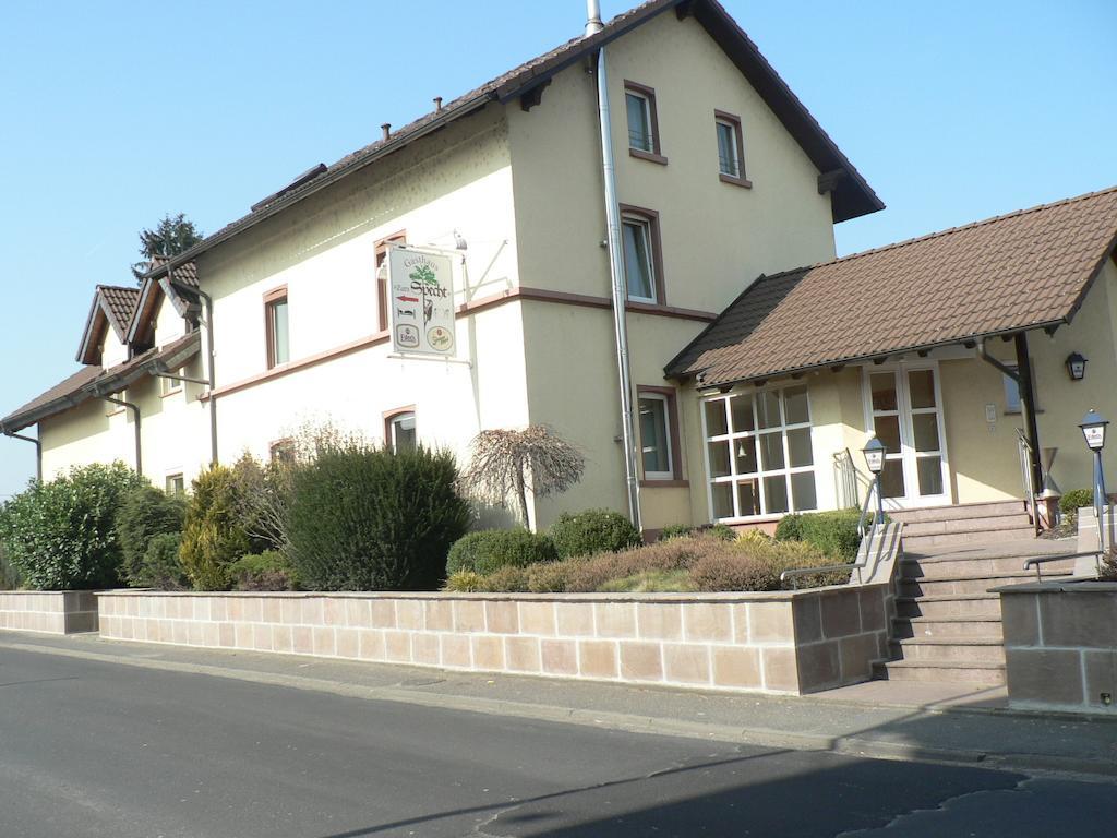 Gasthaus Zum Specht Hösbach Exterior foto